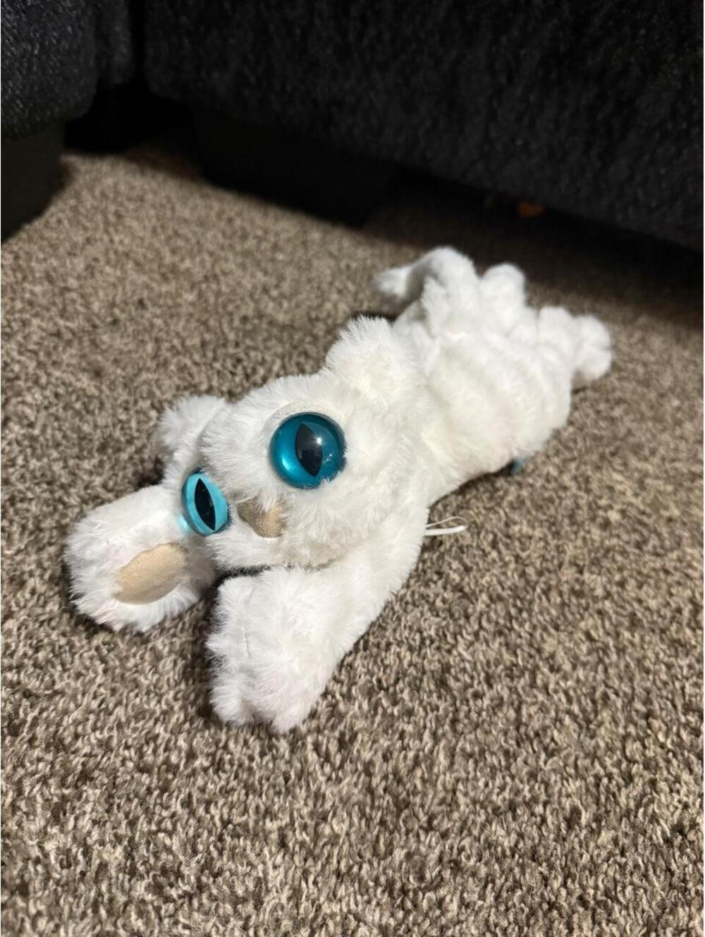 Manhattan Toy "Snow" Lavish Lanky Cat plush